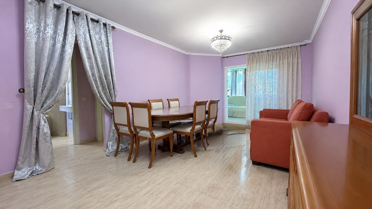 1 Bedroom Apartment in Mijas - Photo 3
