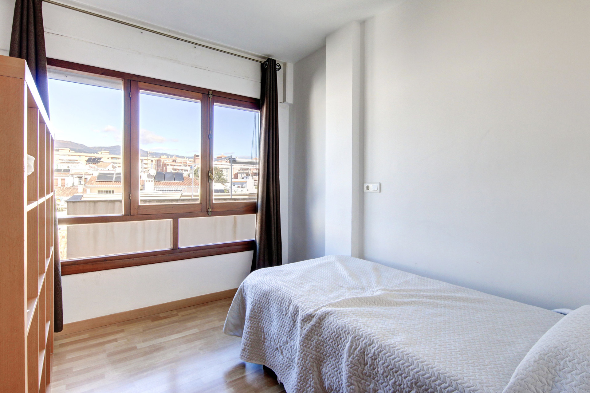 3 Bedroom Apartment in Estepona - Photo 8