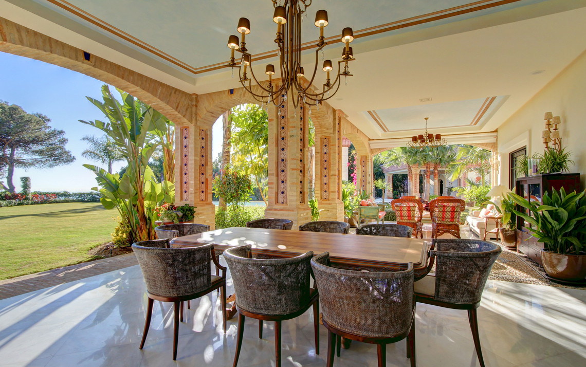 6 Bedroom Villa in Marbella - Photo 11