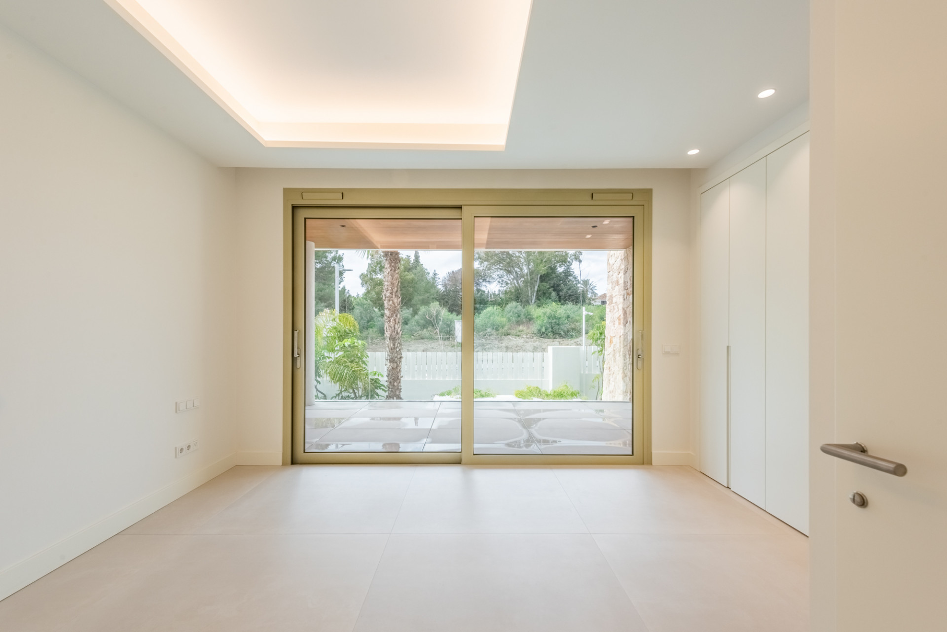 4 Bedroom Townhouse in Marbella - Photo 17