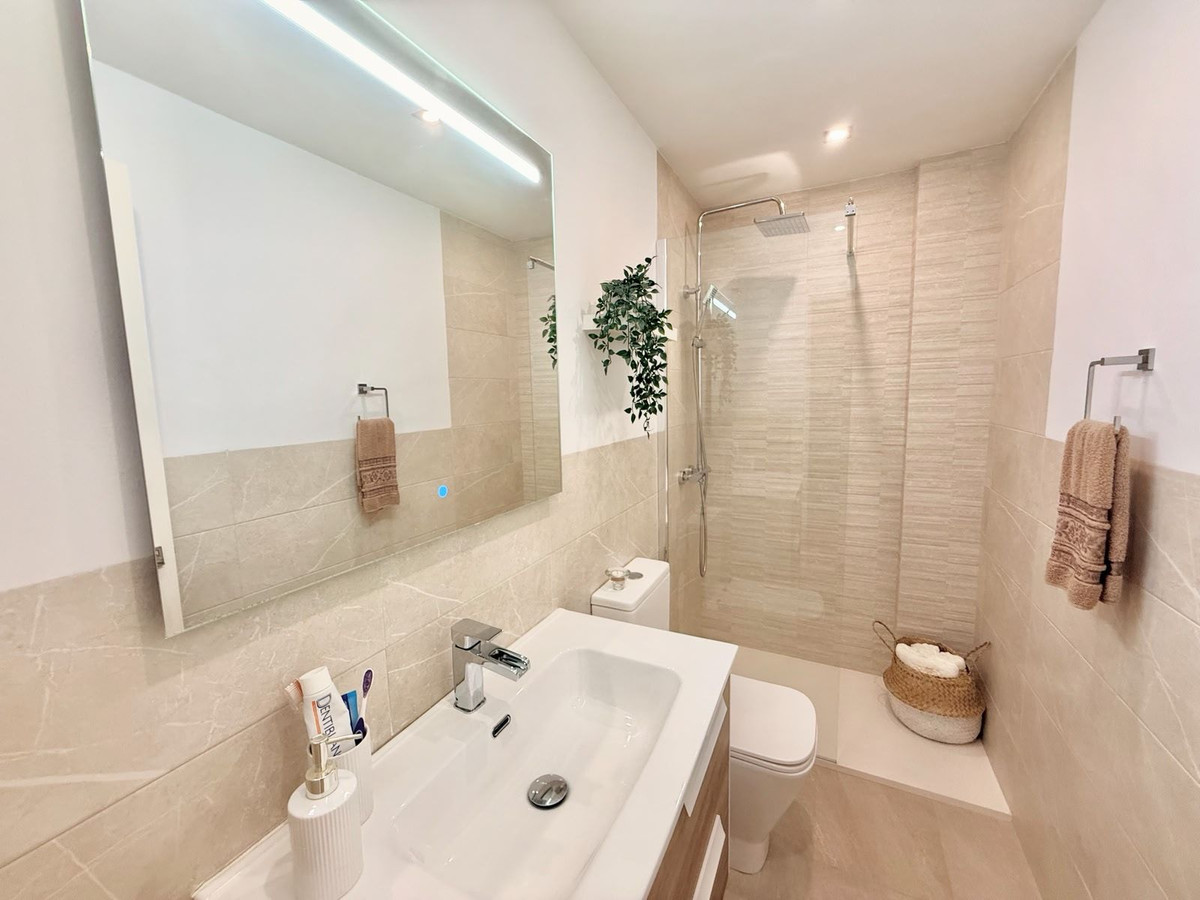 3 Bedroom Townhouse in Mijas - Photo 22