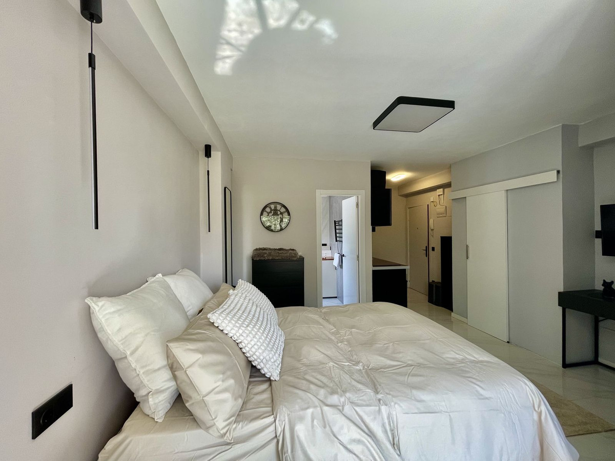 Apartment in Marbella - Photo 6