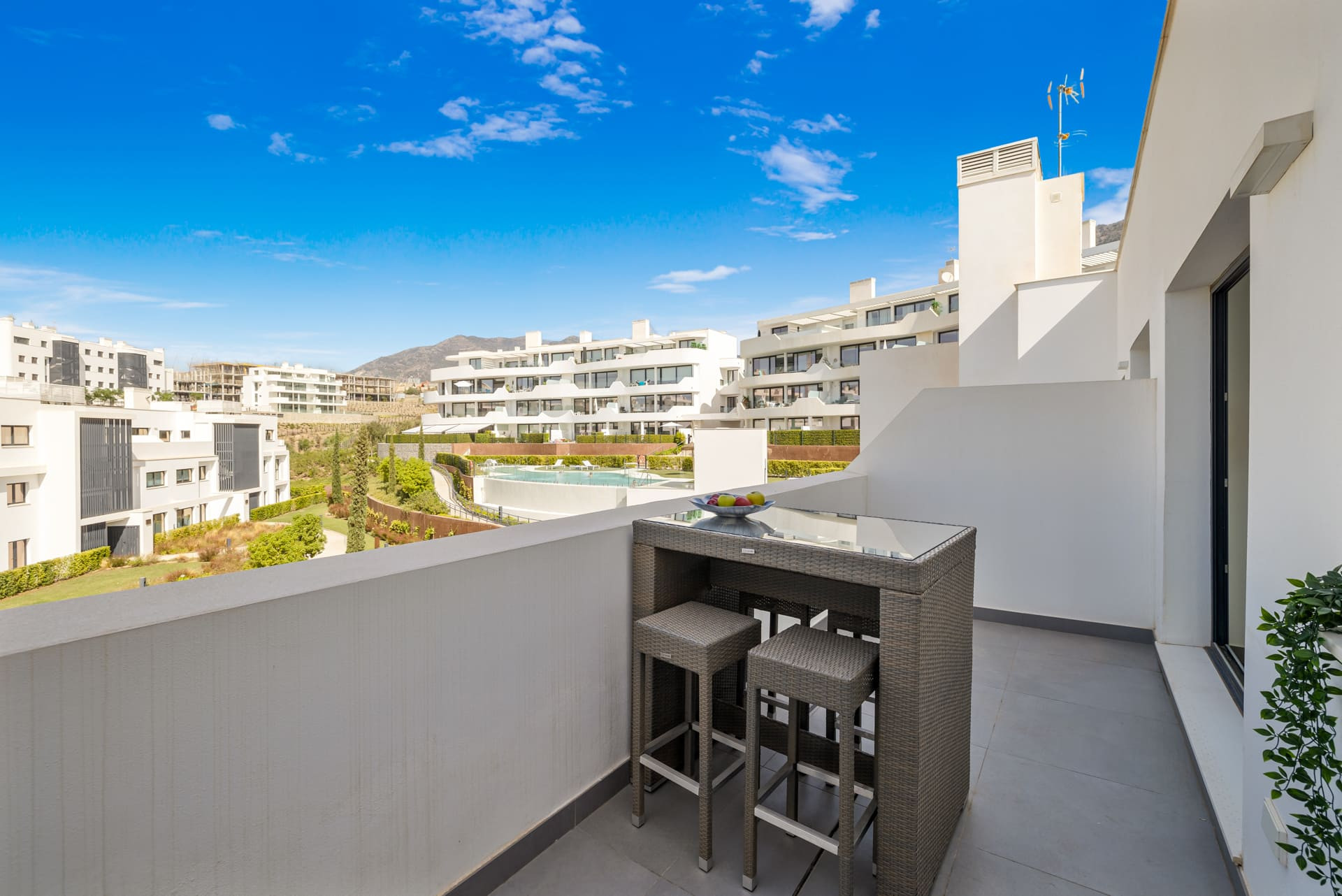 2 Bedroom Penthouse in Benalmádena - Photo 12