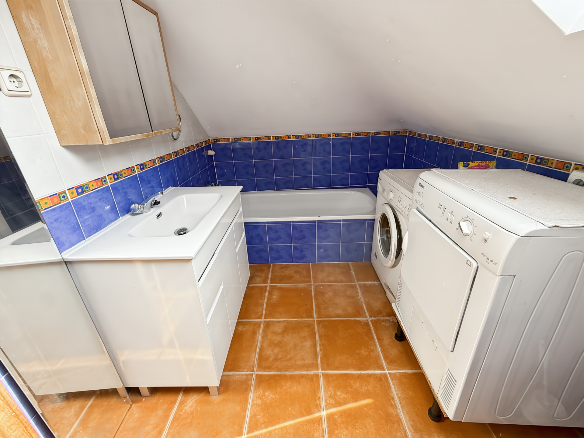 2 Bedroom Penthouse in Fuengirola - Photo 12