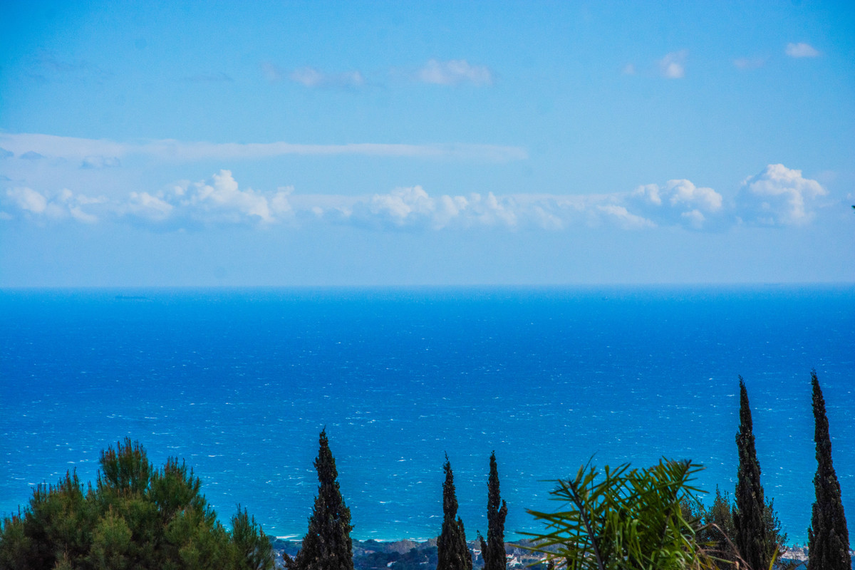 3 Bedroom Apartment in Marbella - Photo 35