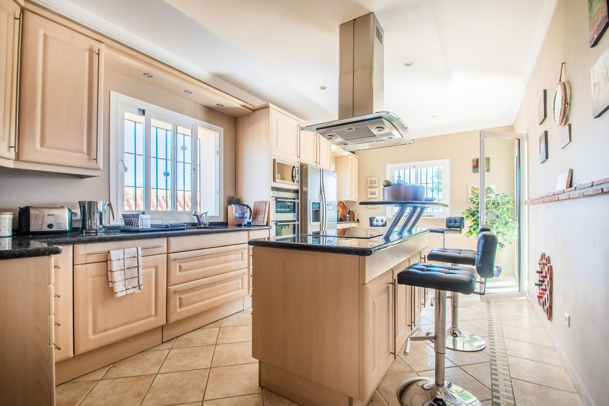 6 Bedroom Villa in Marbella - Foto 45