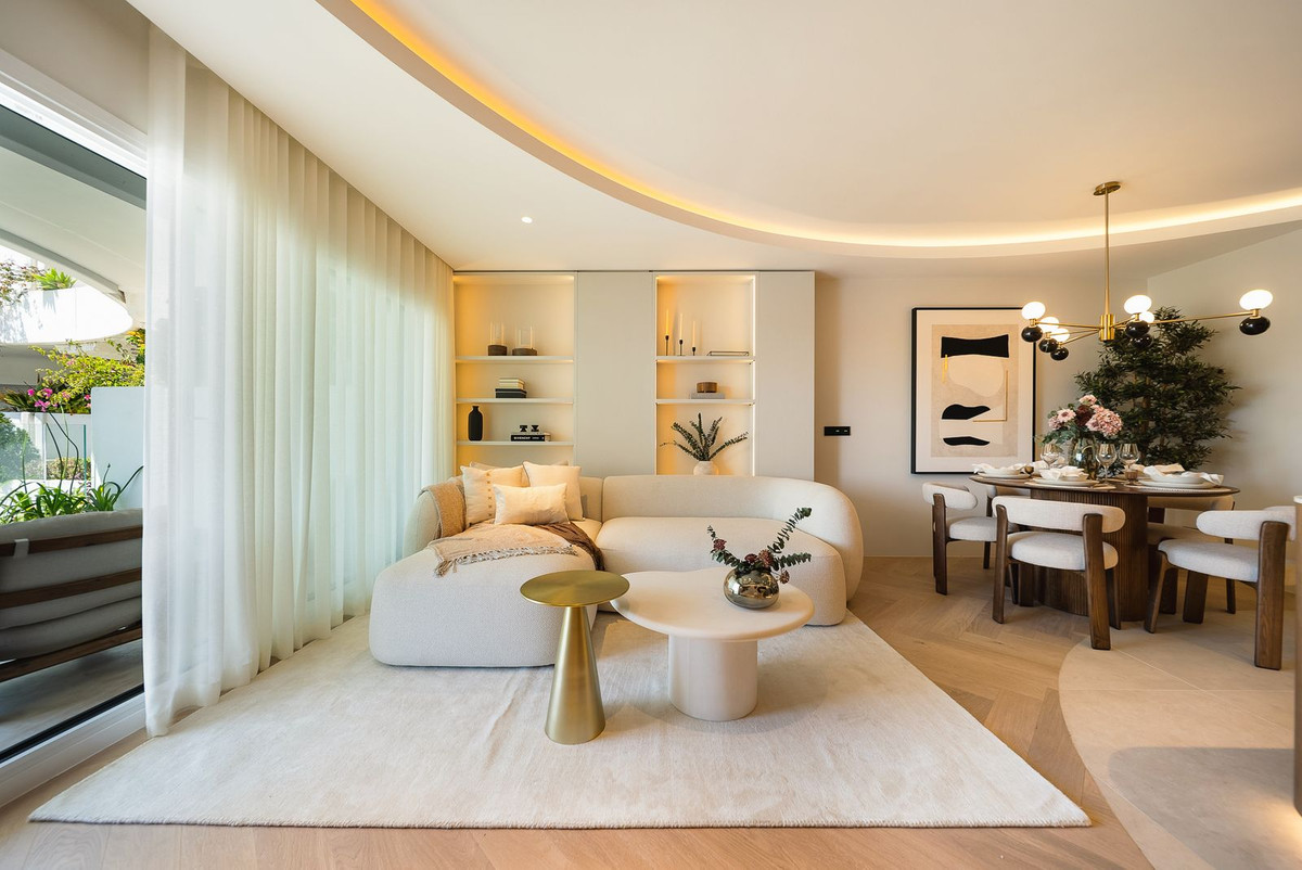 3 Bedroom Apartment in Marbella - Photo 19