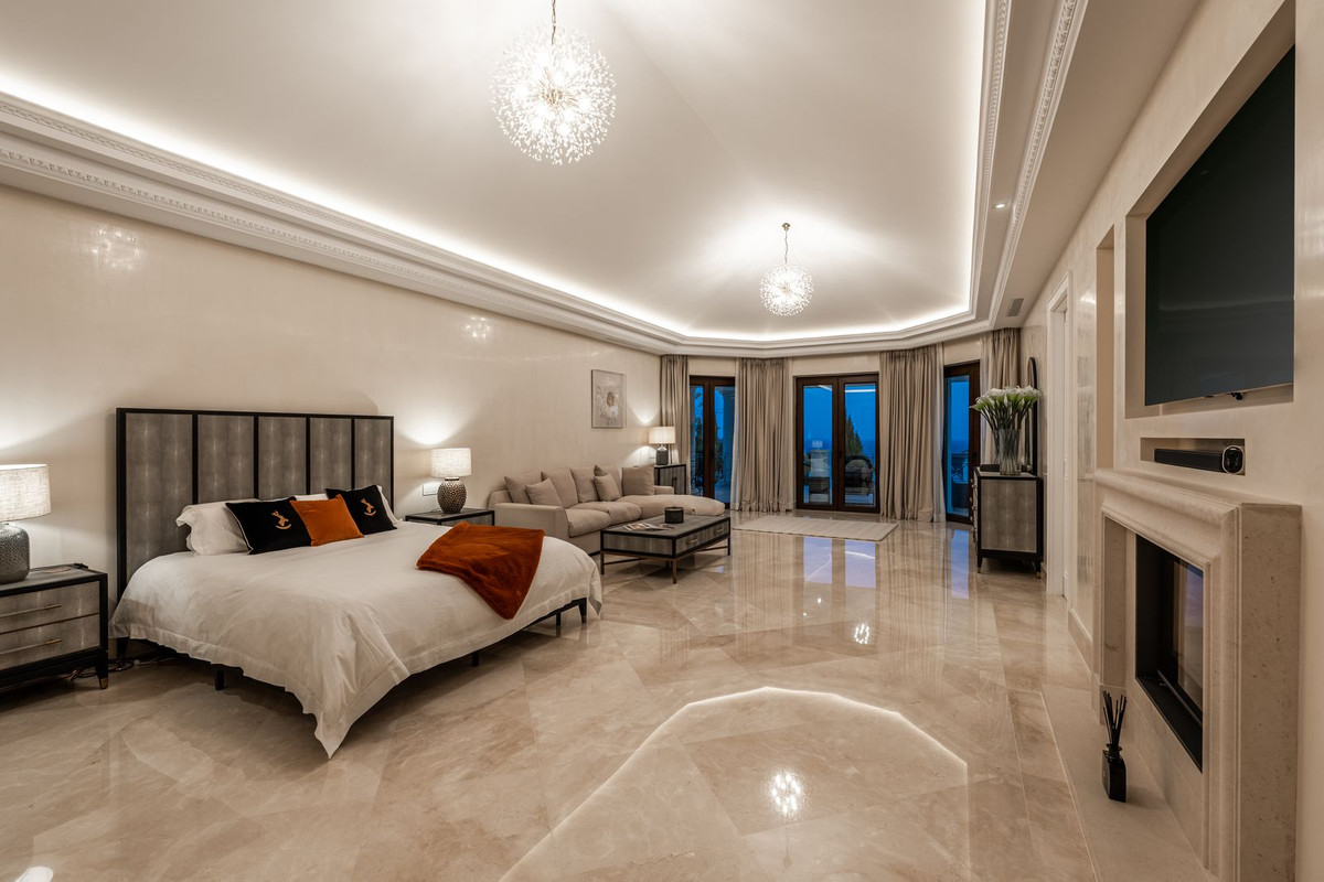 8 Bedroom Villa in Marbella - Foto 7