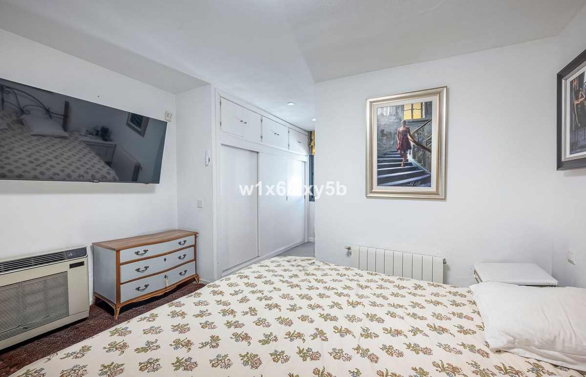 3 Bedroom Townhouse in Estepona - Фото 25