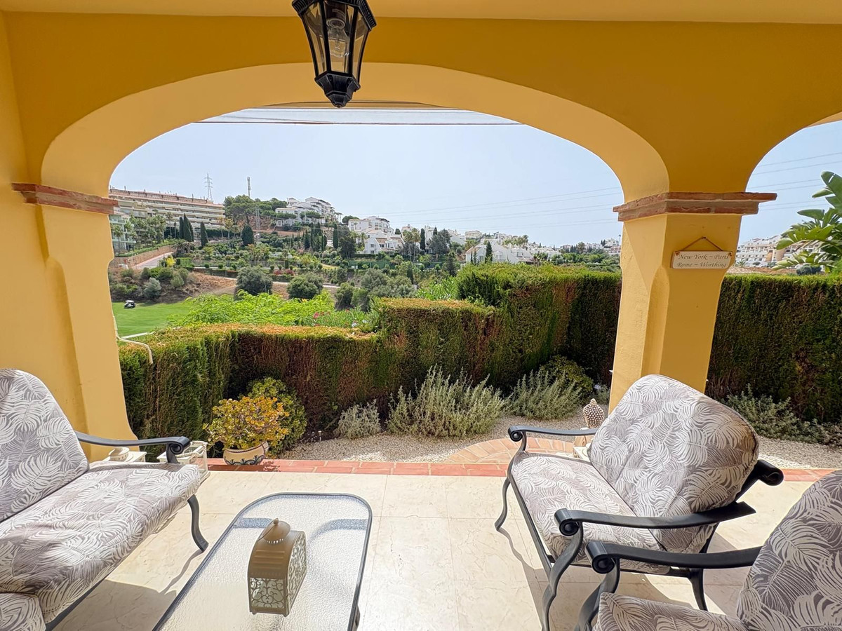 3-bedroom villa with pool in Malaga, Spain – Photo 6