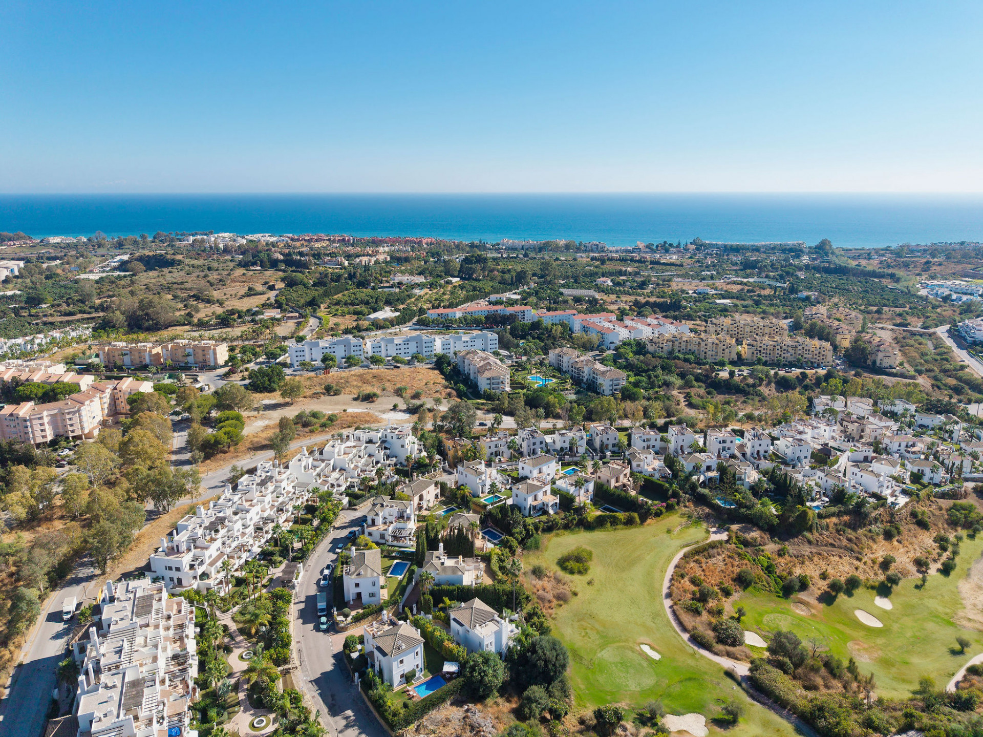 4 Bedroom Villa in Estepona - Photo 39