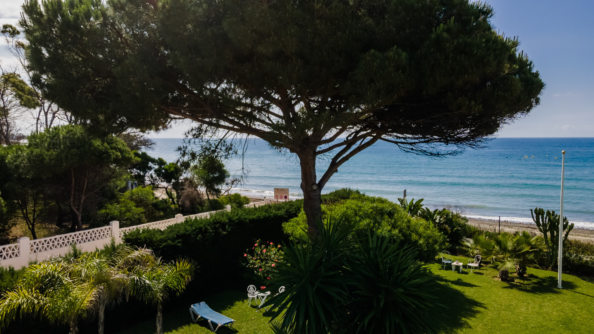 1,874 m² Plot in Estepona - Photo 2