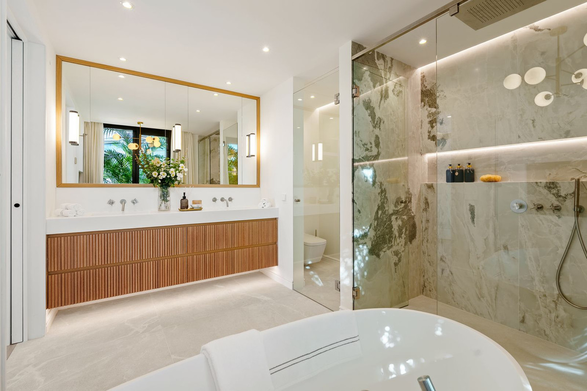 5 Bedroom Villa in Benahavís - Foto 4
