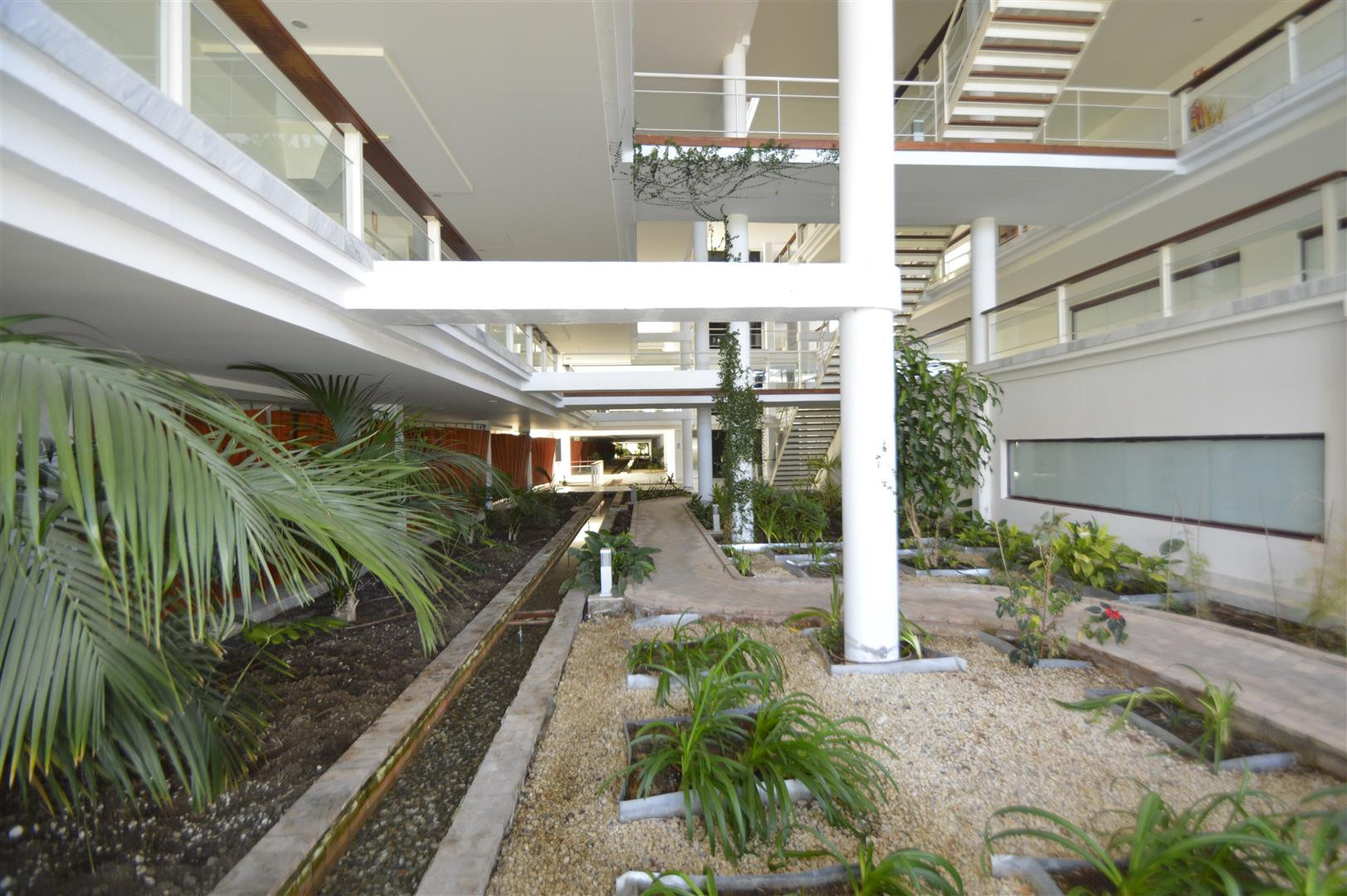 1 Bedroom Apartment in Estepona - Photo 26