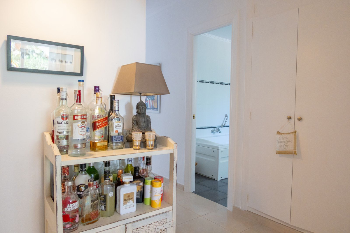 3 Bedroom Villa in Estepona - Photo 12