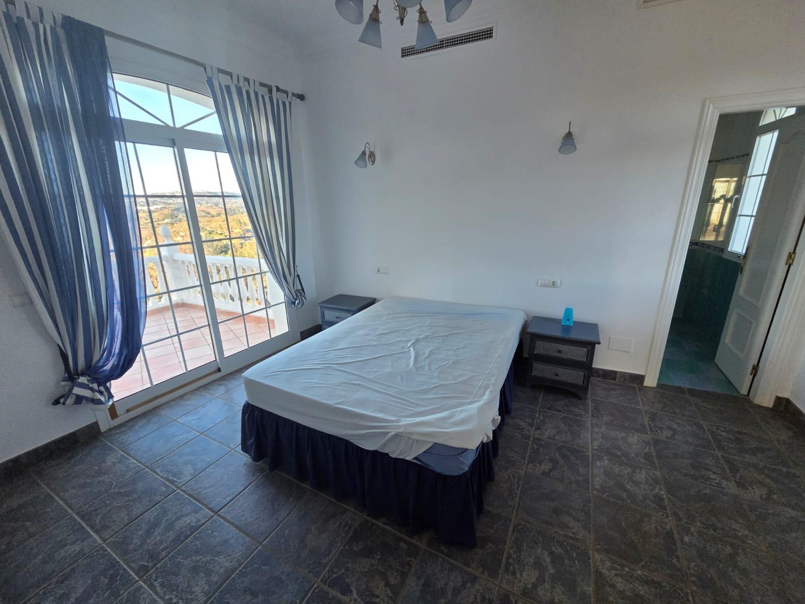 5 Bedroom Villa in Mijas - Photo 21