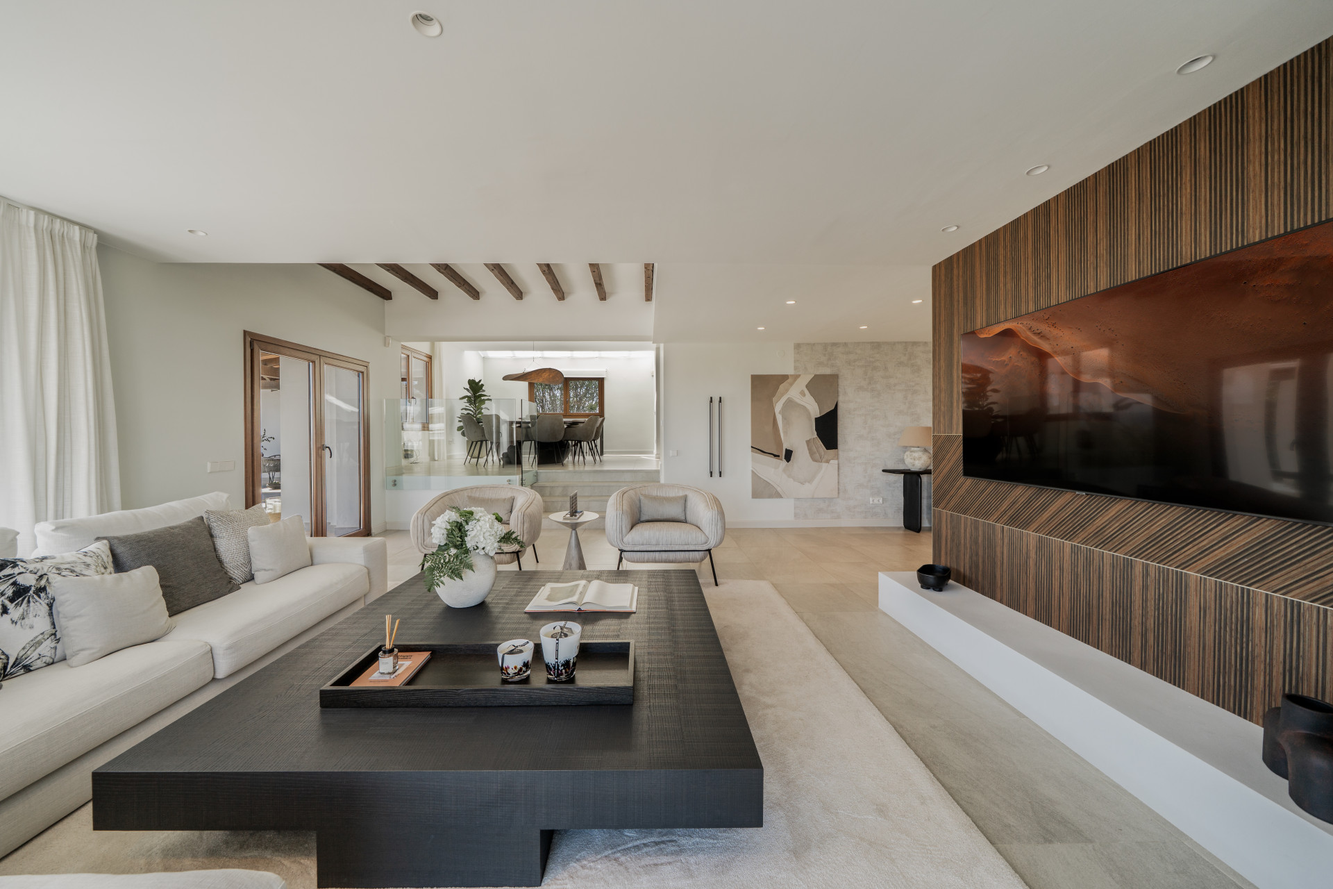 5 Bedroom Villa in Estepona - Photo 11