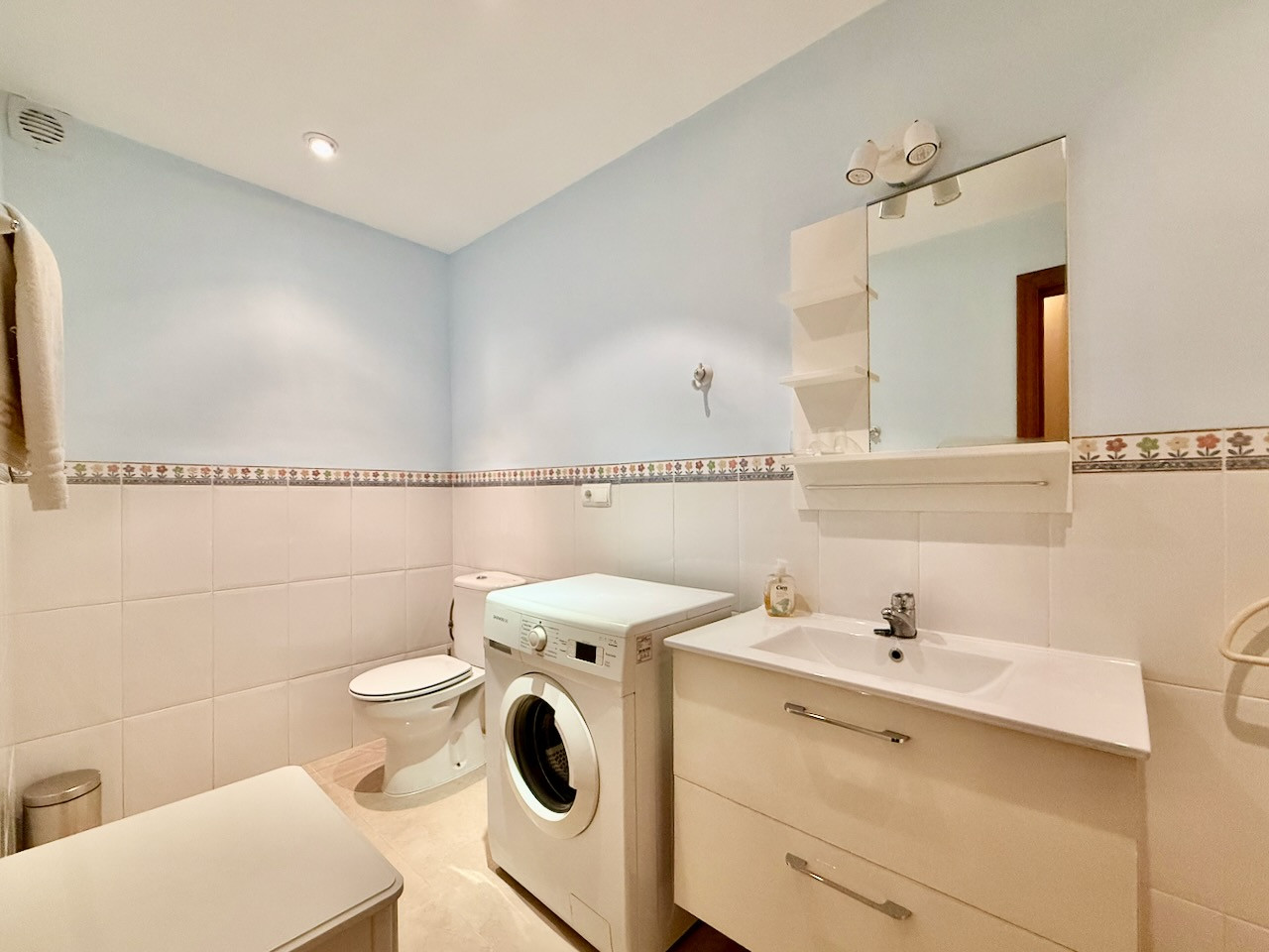 5 Bedroom Villa in La Duquesa - Photo 41