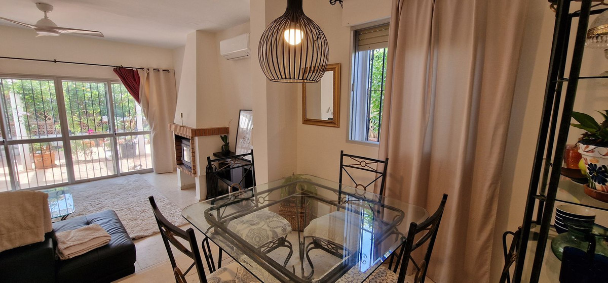 3 Bedroom Villa in Manilva - Photo 14