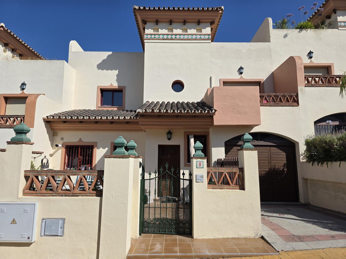 5 Bedroom Townhouse in Coín - Foto 2