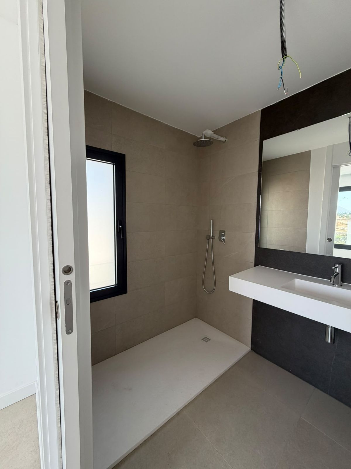 3 Bedroom Villa in Estepona - Photo 10