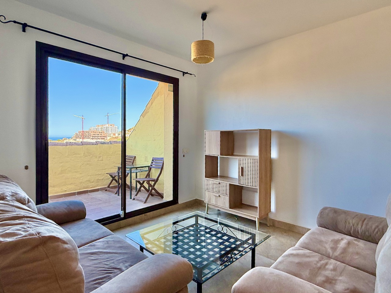2 Bedroom Penthouse in La Duquesa - Photo 6