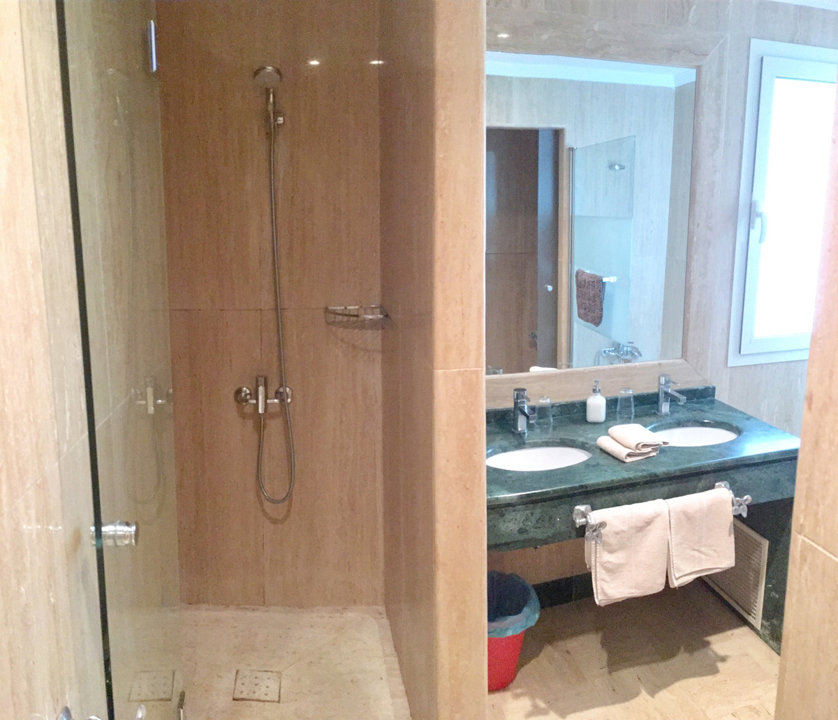 Apartamento com 3 quartos com piscina em Málaga, Espanha – Foto 19