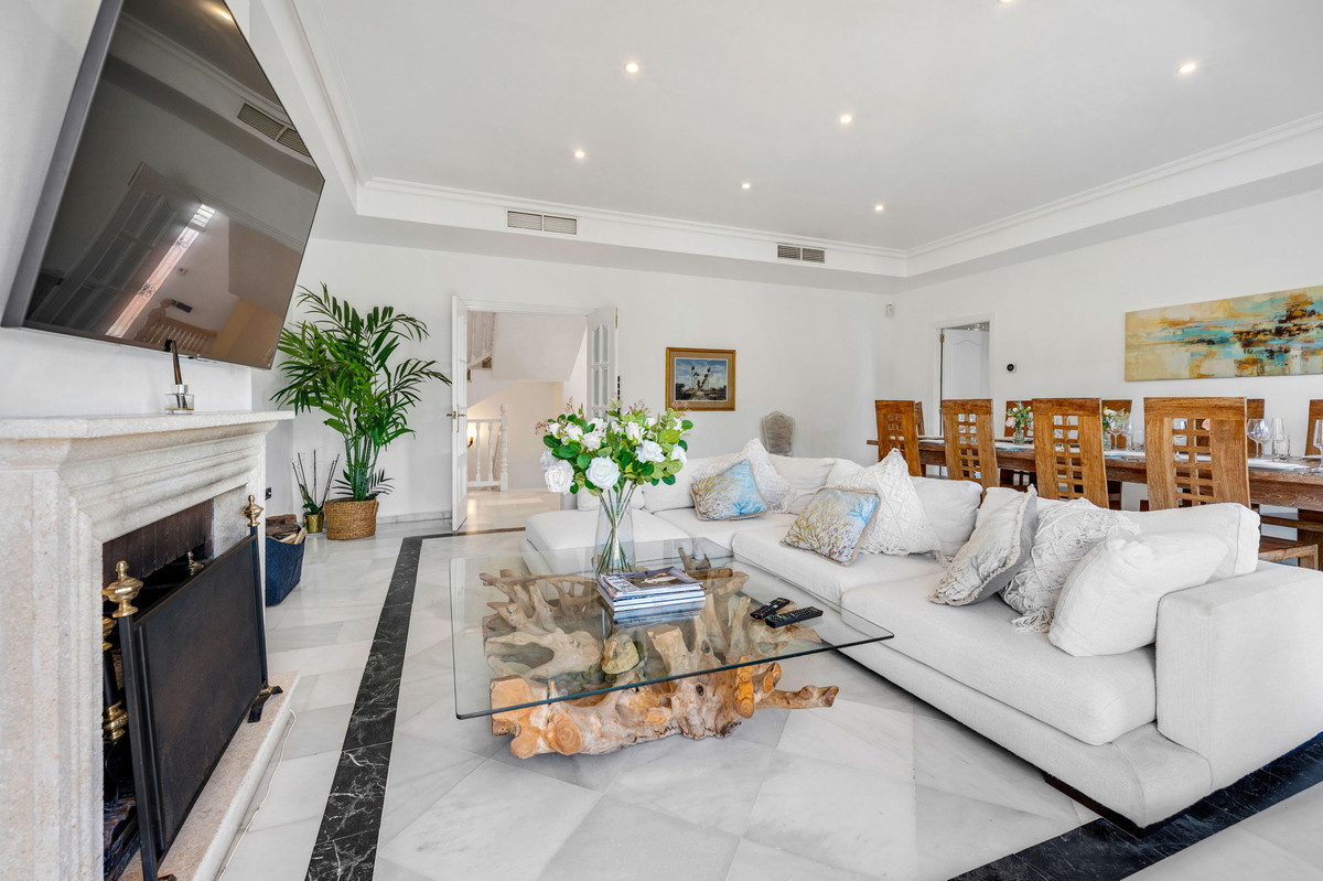 5 Bedroom Villa in Sotogrande - Photo 15