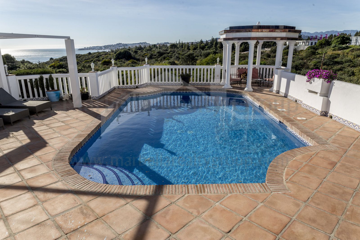 5 Bedroom Villa in Mijas - Foto 32