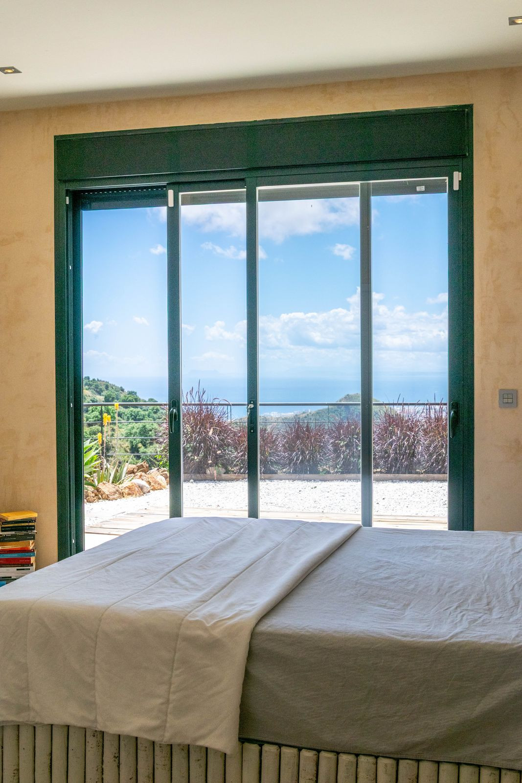 2 Bedroom Villa in Marbella - Photo 12