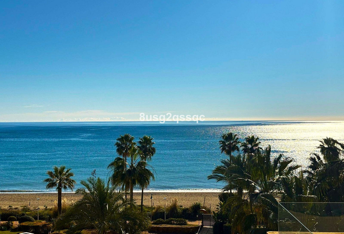 3 Bedroom Penthouse in Estepona
