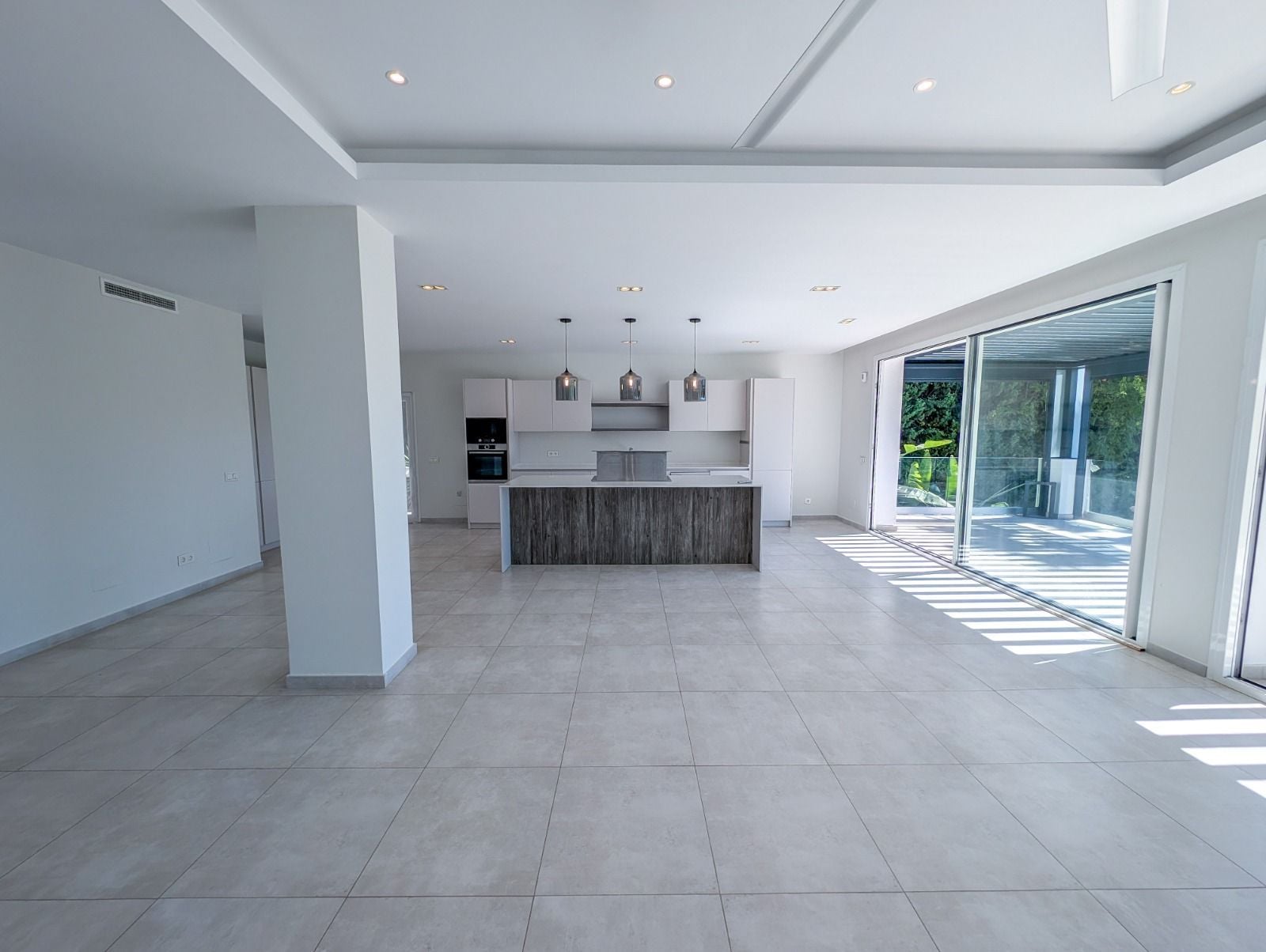 4 Bedroom Villa in Marbella - Photo 22