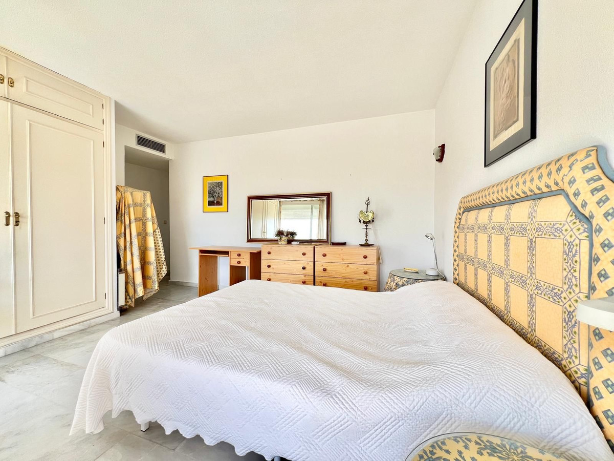 3 Bedroom Townhouse in Estepona - Foto 13