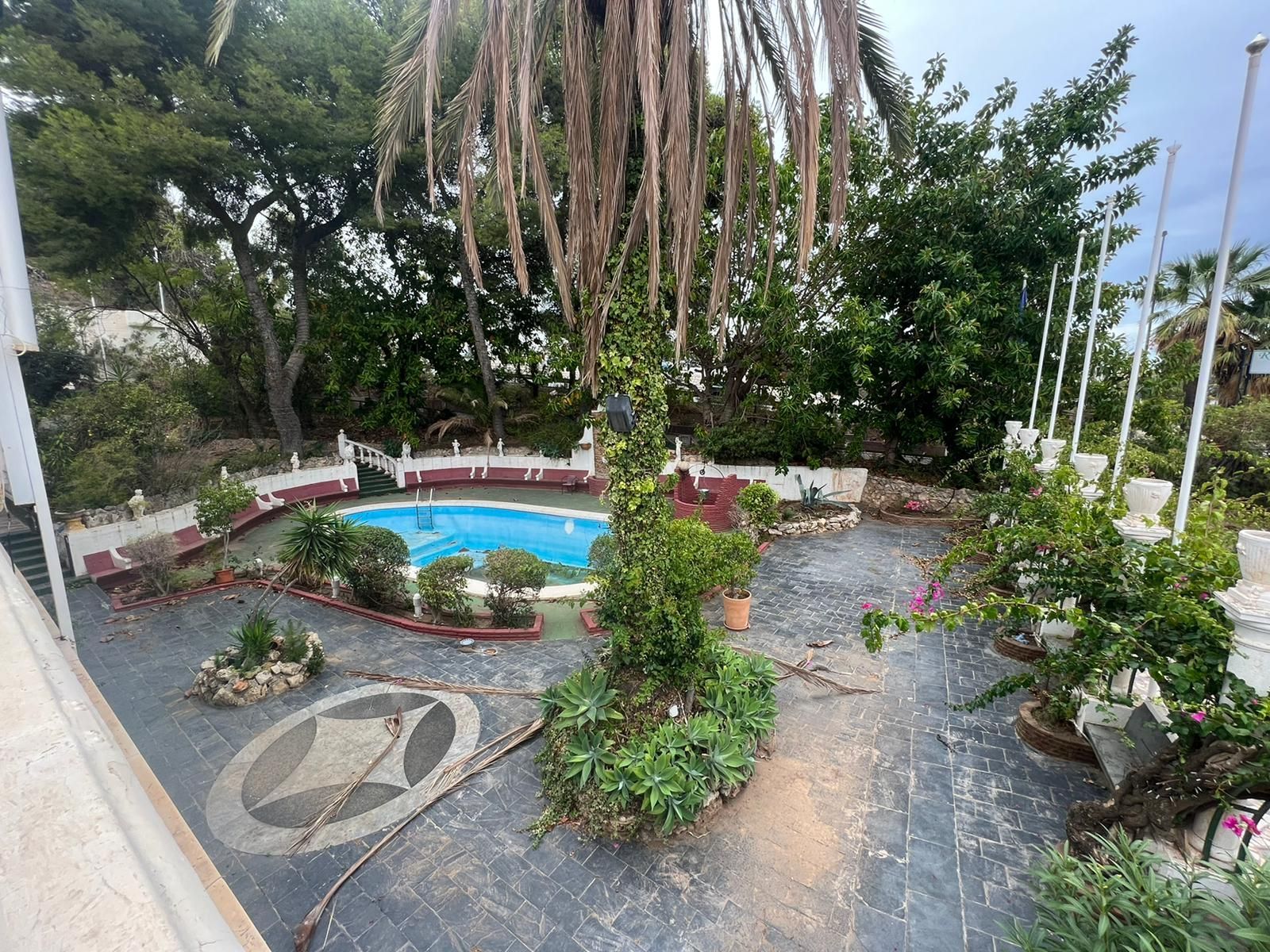 Commercial premises with pool in Malaga, Spain – Photo 23