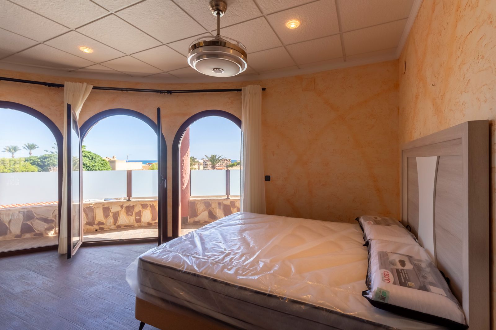 Moradia com 4 quartos com piscina em Alicante, Espanha – Foto 15