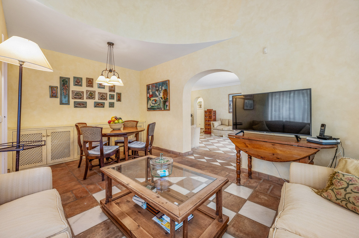 5 Bedroom Villa in San Pedro de Alcántara - Foto 20