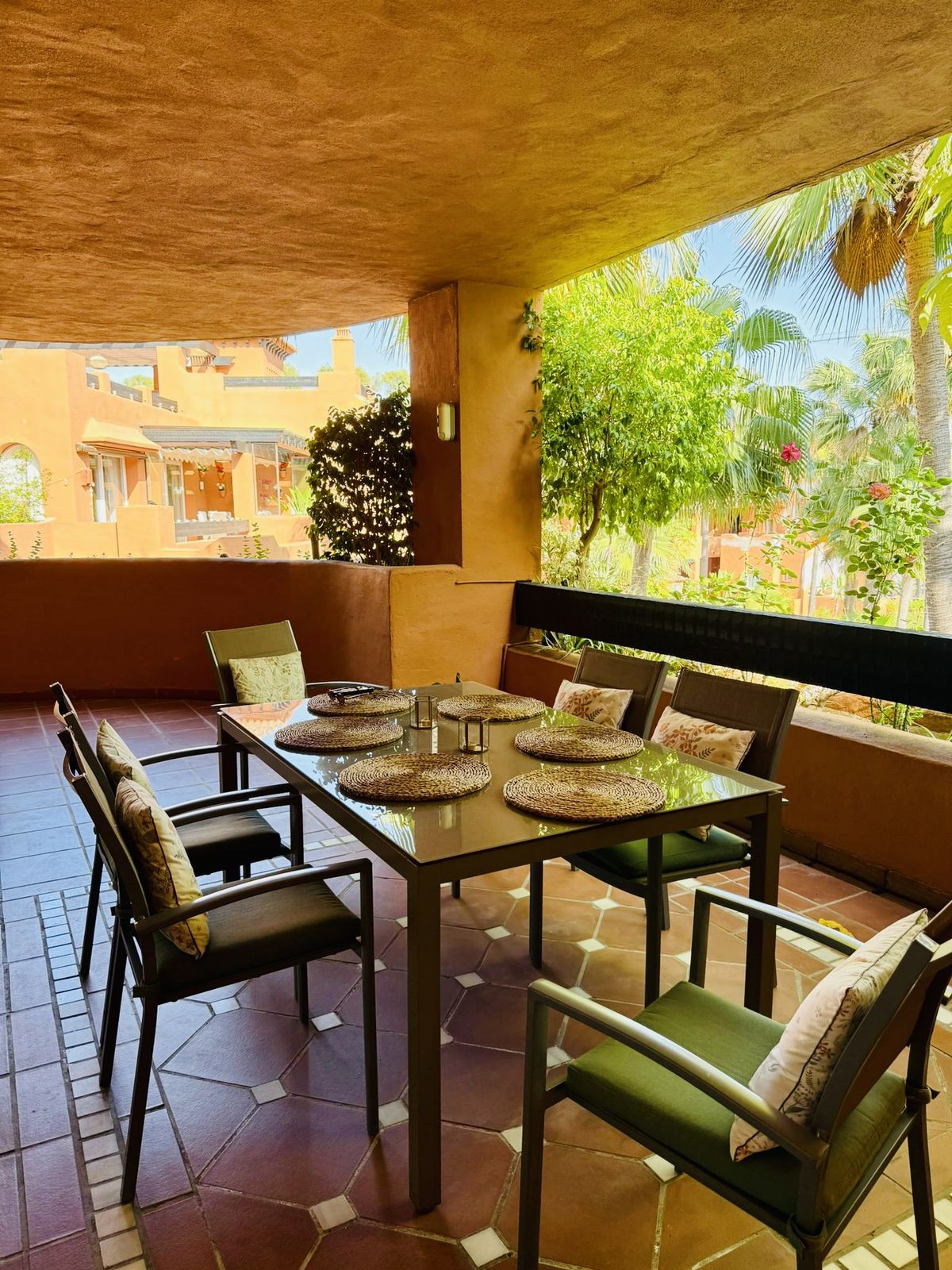 3 Bedroom Apartment in Marbella - Photo 5