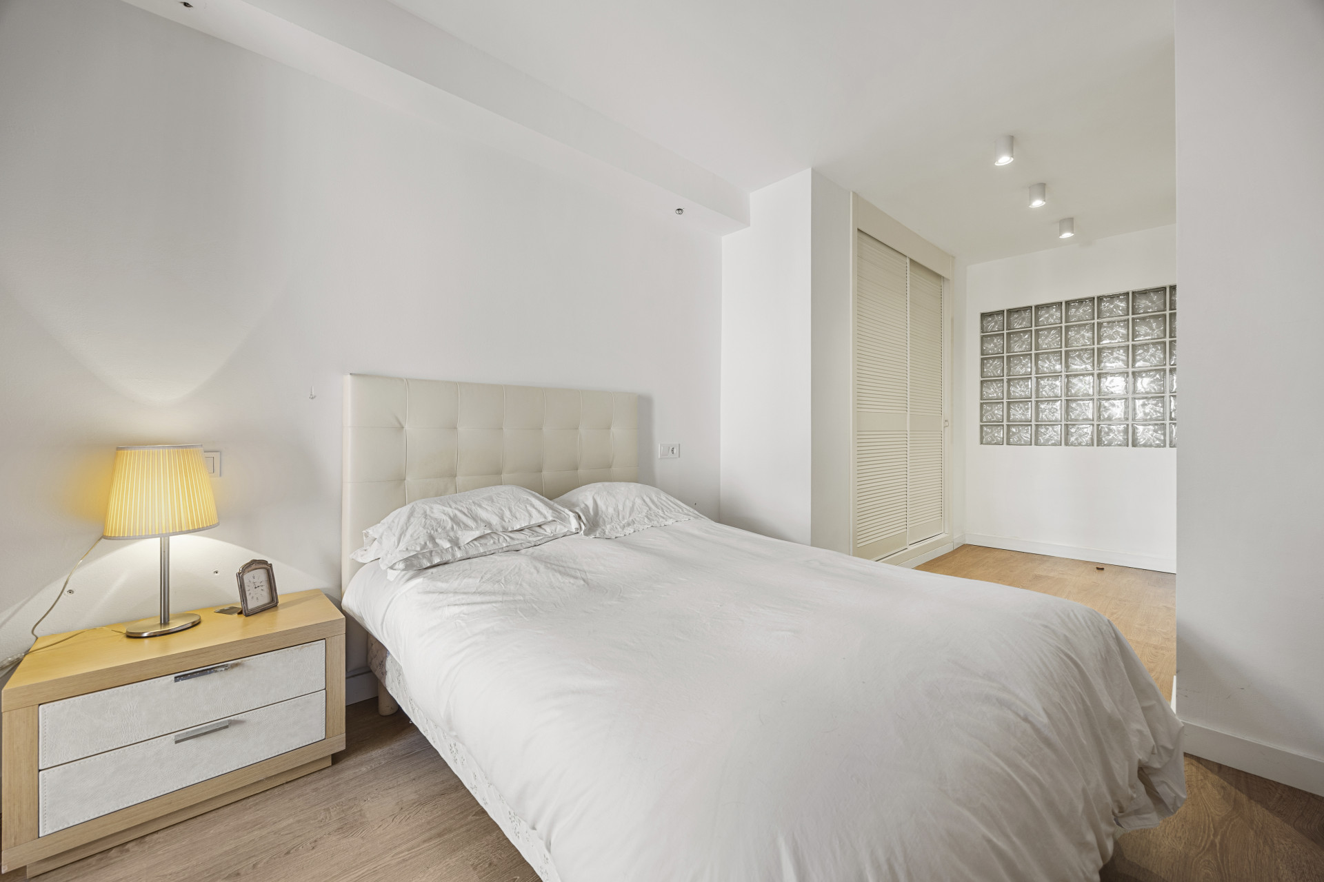 2 Bedroom Apartment in Benahavís - Foto 9