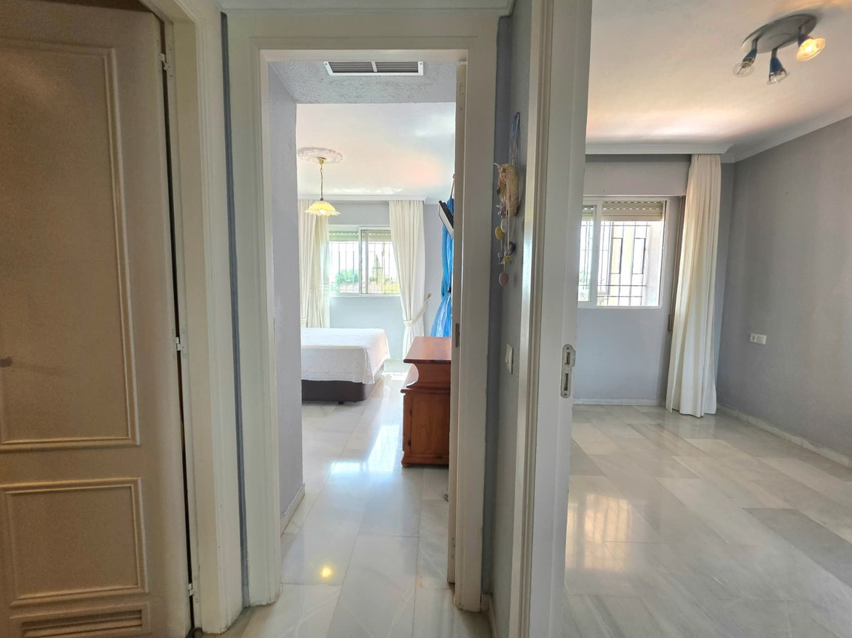 3 Bedroom Townhouse in Marbella - Foto 17