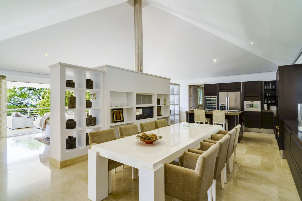 5 Bedroom Villa in Benahavís - Foto 11
