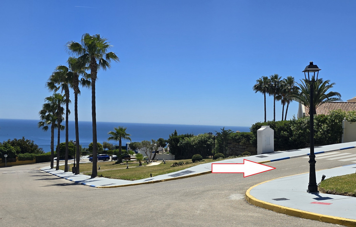 10,830 m² Plot in Manilva - Photo 6