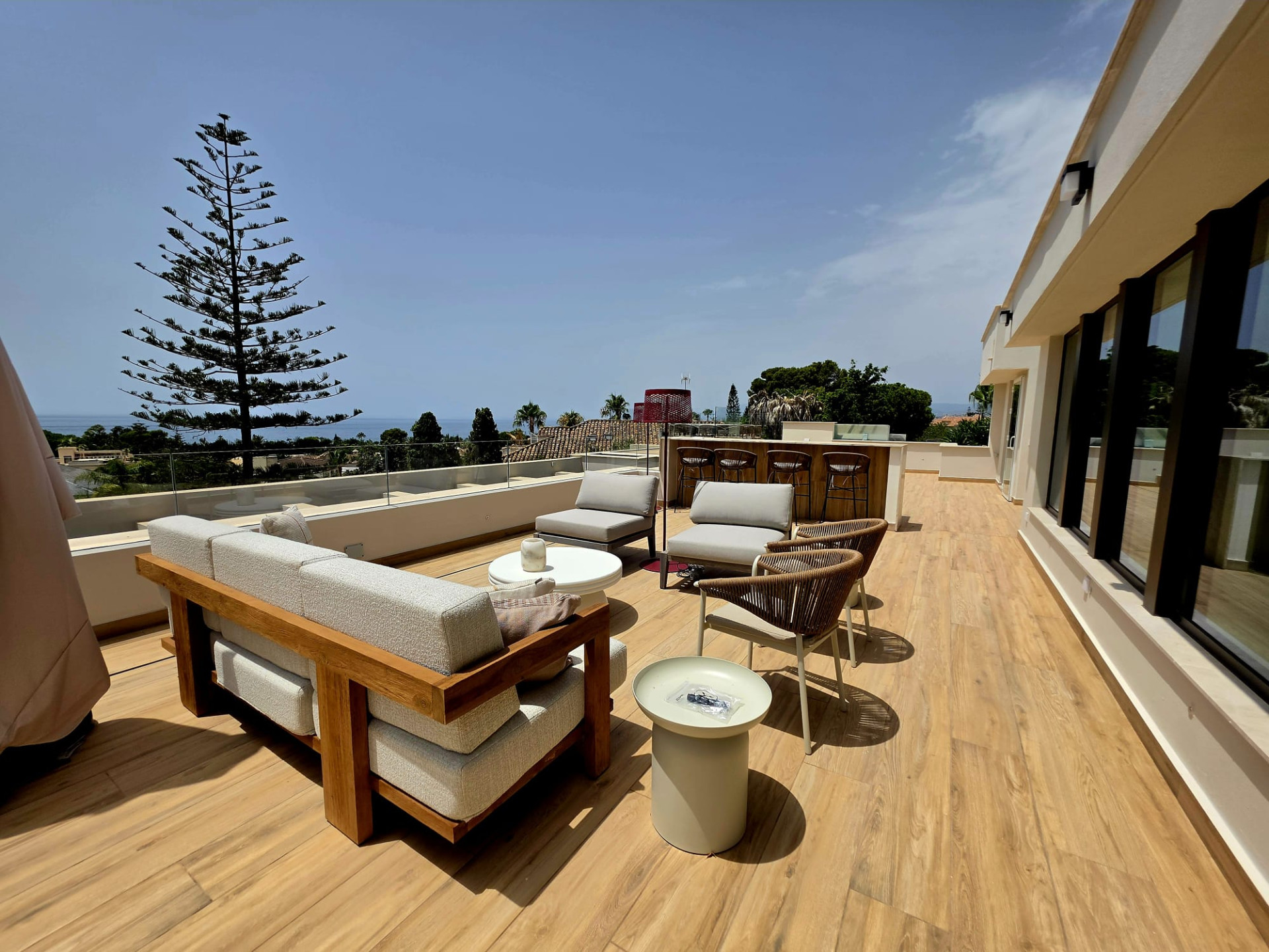 5 Bedroom Villa in Marbella - Photo 5