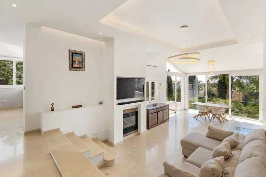 4 Bedroom Villa in Mijas - Photo 11