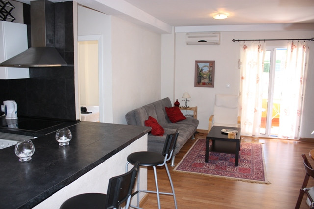 1 Bedroom Apartment in Mijas - Photo 6