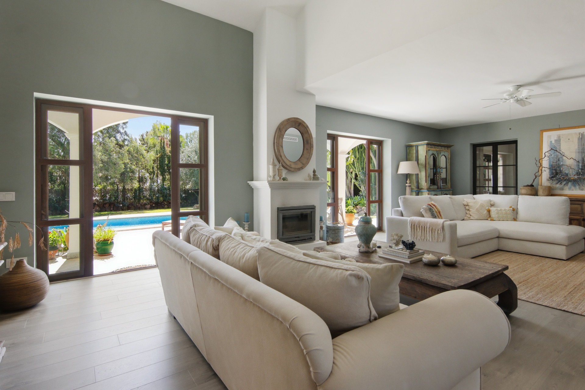 4 Bedroom Villa in Marbella - Photo 4