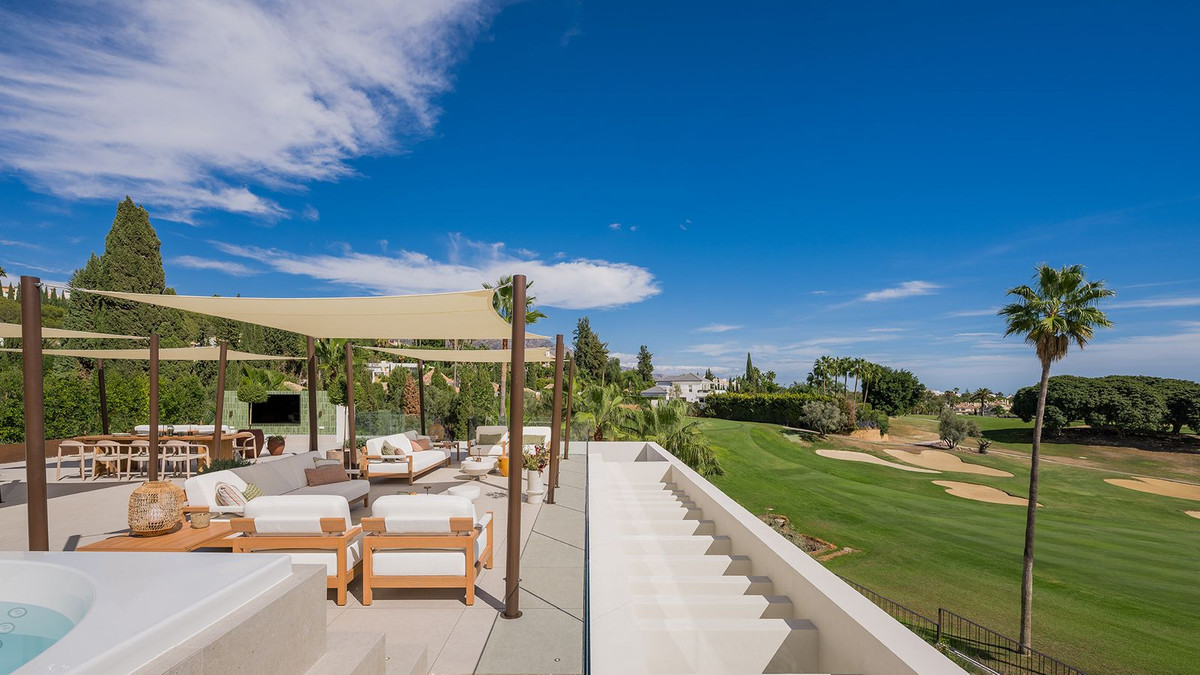 4 Bedroom Villa in Marbella - Фото 40
