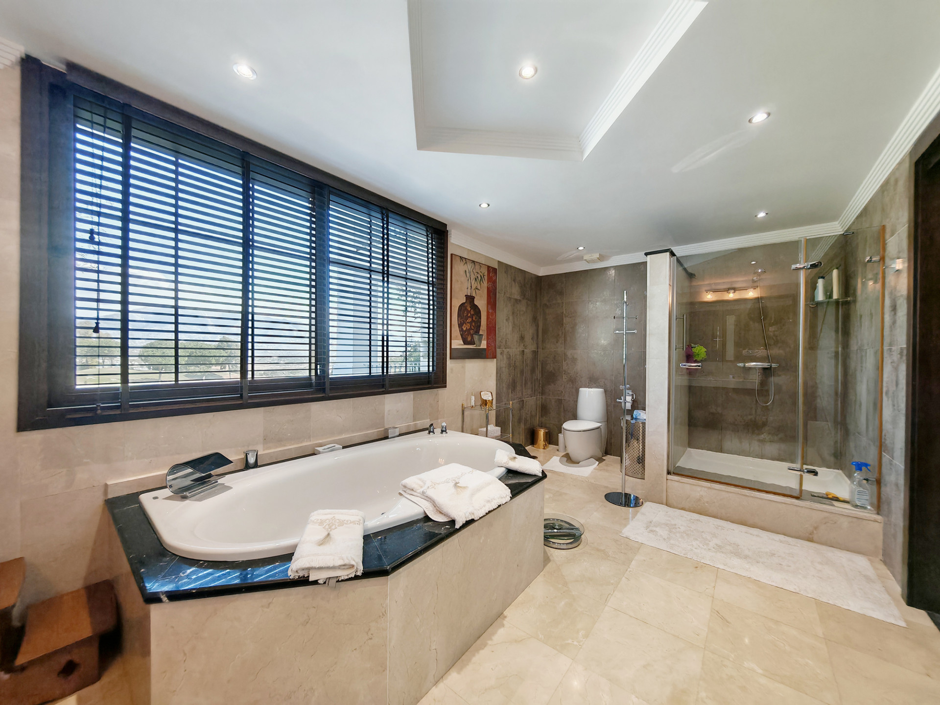 4 Bedroom Villa in Mijas - Photo 18