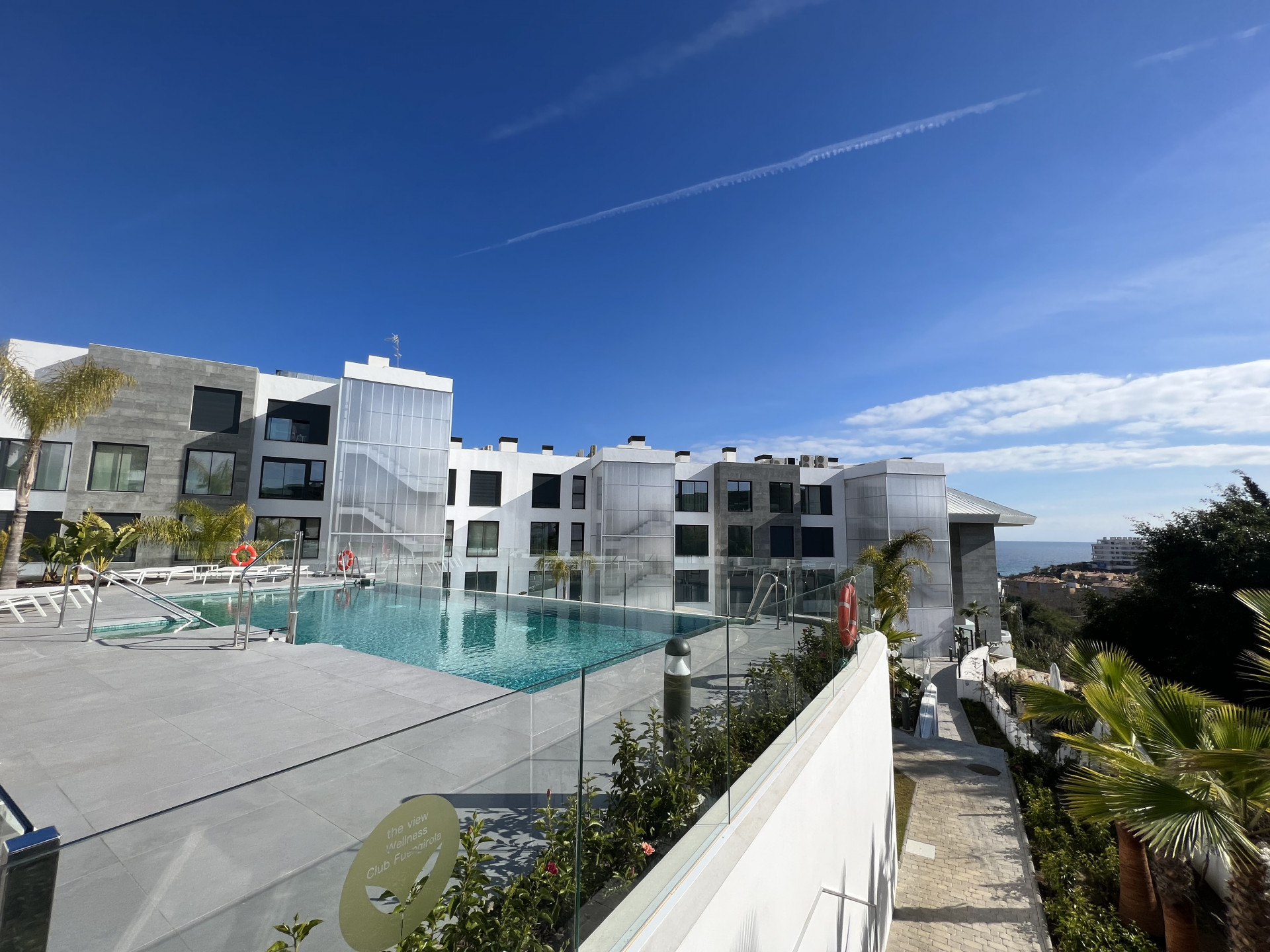 2 Bedroom Apartment in Fuengirola - Photo 14