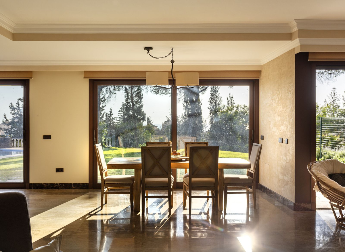 6 Bedroom Villa in Marbella - Foto 20