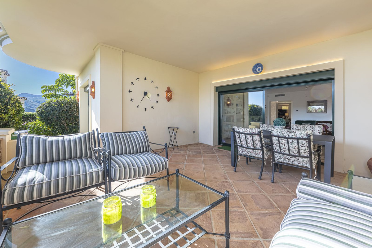 3 Bedroom Apartment in Benahavís - Foto 20
